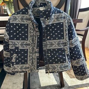 Super soft,warm jacket. Worn once.